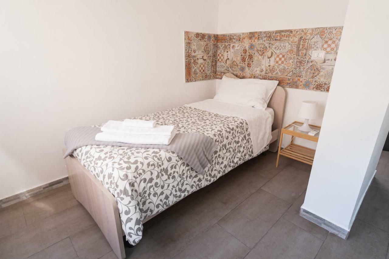 Al Qatta Bed & Breakfast Canicattì Extérieur photo