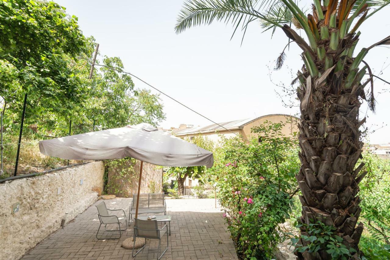 Al Qatta Bed & Breakfast Canicattì Extérieur photo